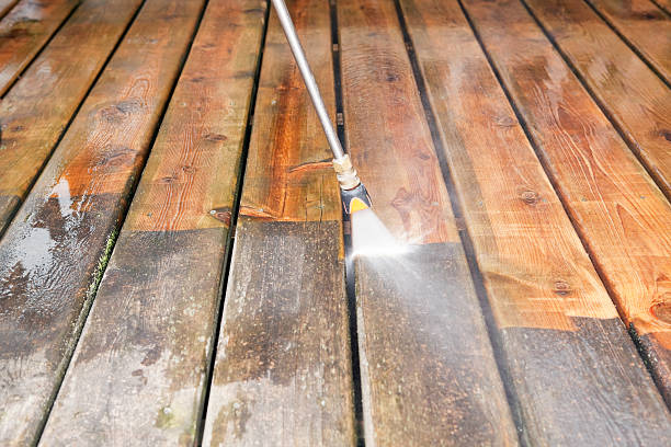 Best Commercial Building Pressure Washing  in Highwood, IL